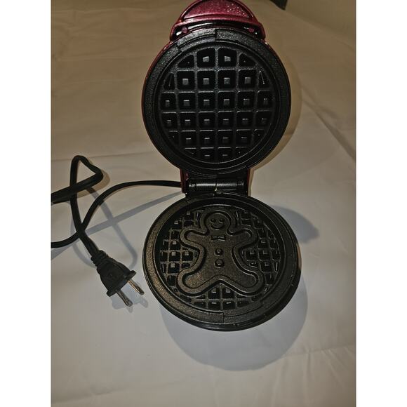 Dash 5" Mini Egg Waffle Maker Slightly Used Condition Red Non-Stick Material - Picture 2 of 3